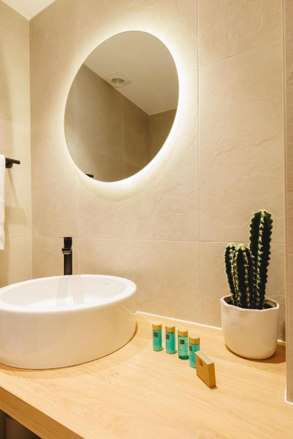 Bravissimo Cort Reial Duplex, Spacious With 3 Bedrooms Girona Eksteriør billede