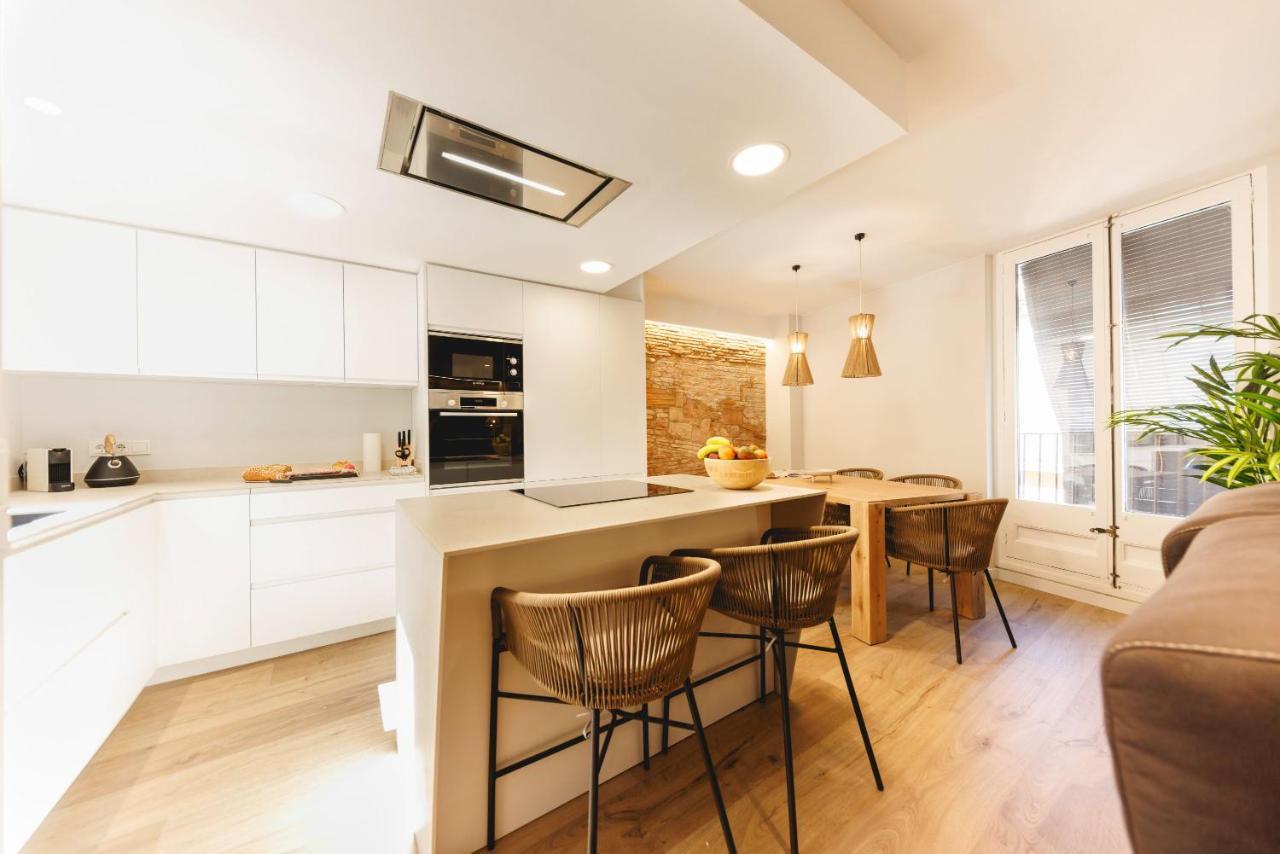 Bravissimo Cort Reial Duplex, Spacious With 3 Bedrooms Girona Eksteriør billede