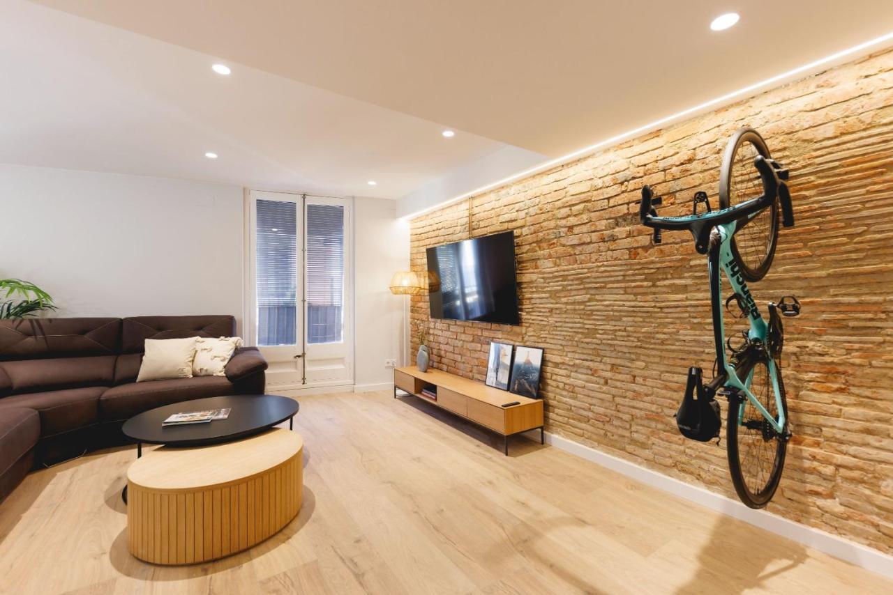 Bravissimo Cort Reial Duplex, Spacious With 3 Bedrooms Girona Eksteriør billede