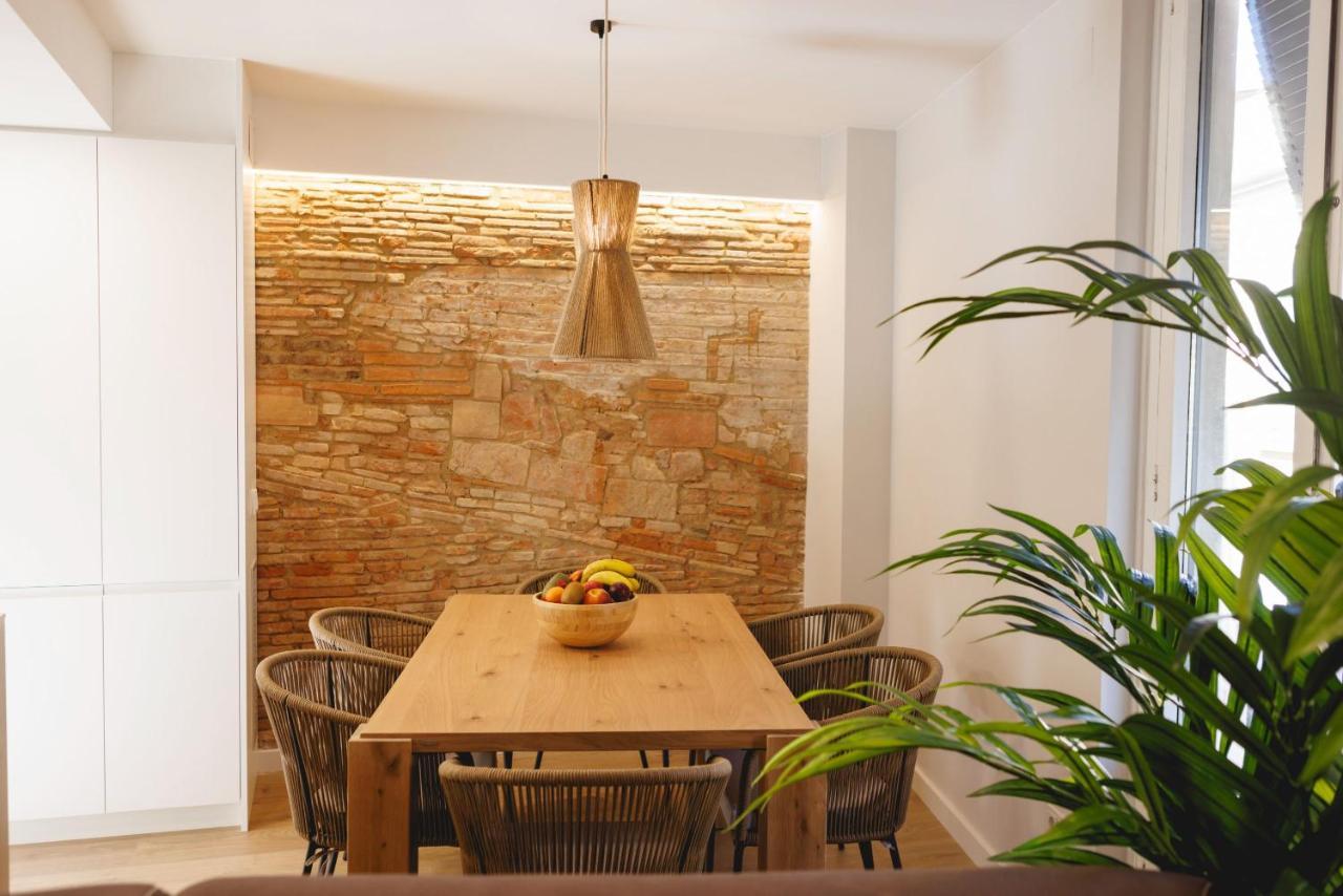 Bravissimo Cort Reial Duplex, Spacious With 3 Bedrooms Girona Eksteriør billede